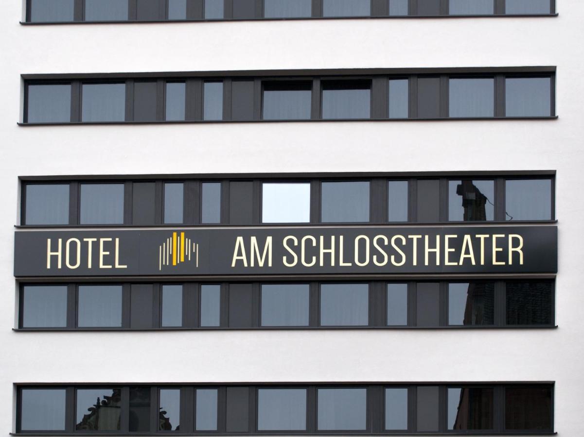פולדה Hotel Am Schlosstheater מראה חיצוני תמונה